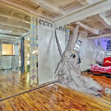 Fellini Love & City Loft
